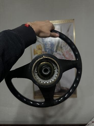 bmw 3 серия 323i 3at: Руль BMW Оригинал — 2