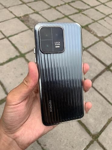 s23 mini: Xiaomi, 13, Б/у, 256 ГБ, цвет - Черный, 2 SIM — 1