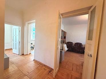 2 комнаты, 53 м², Сталинка, 2 этаж, Косметический ремонт