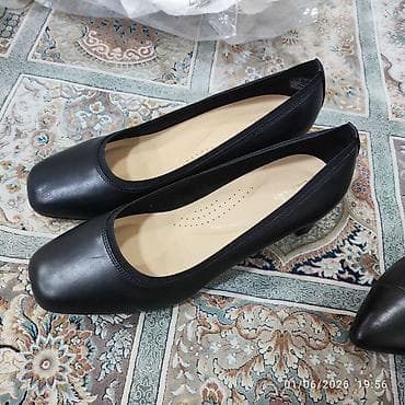 apple magic mouse 2: Туфли, 41, Clarks, Новый, цвет - Черный — 3