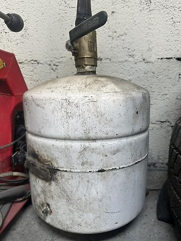 corolla runx: Шиномонтаж — Оборудование: +Компрессор — 6