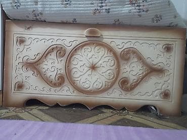 сундучок: Сундук, Б/у, Для белья, Дерево, Самовывоз, цвет - Золотой — 1