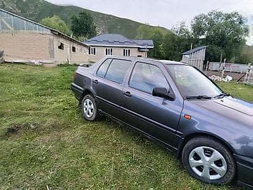 subaru forester sh: Volkswagen Vento: 1994 г., Седан — 2