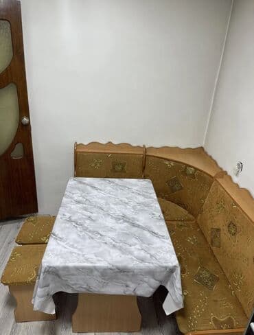угловые кухонные гарнитуры: Ашкана үстөлү жана отургуч, Колдонулган, Өзү алып кетүү, түсү - Күрөң — 2