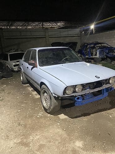 торпеда: BMW 3 series: 1989 г., Седан — 3