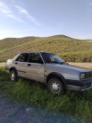 Транспорт: Volkswagen Jetta: 1991 г., 1.8 л, Механика, Бензин, Седан — 2