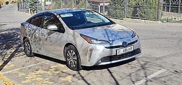 тойота приус с гибрид: Toyota Prius: 2019 г., 1.8 л, Гибрид, Лифтбек — 6