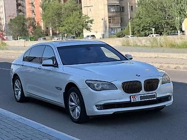 привод передний: BMW 7 series: 2011 г., 4.4 л, Автомат, Бензин, Седан — 7