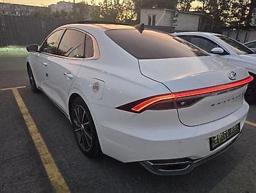 Продажа авто: Hyundai Grandeur: 2021 г., 3 л, Автомат, Газ, Седан — 3