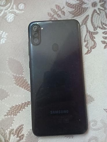 Техника и электроника: Samsung Galaxy A11, Б/у, цвет - Черный — 2
