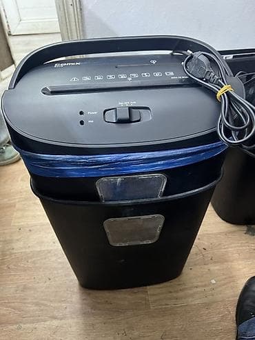 шредеры 9 компактные: Шредер для бумаги Comix S273 в количестве, а также есть другая офисная — 1