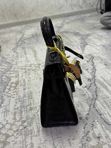 juicy couture: Классическая сумка, Материал: Искусственная кожа, Жёсткая конструкция, Женские — 2