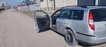 Ford Mondeo: 2003 г., 1.8 л, Механика, Бензин, Универсал