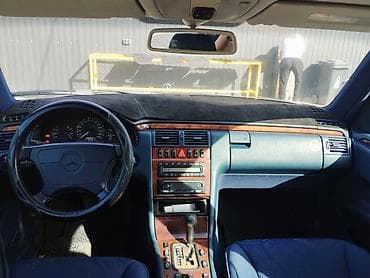 mini kuper: Mercedes-Benz E-Class: 1998 г., 2.8 л, Автомат, Бензин, Седан — 9