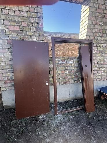 Металлические сейфовые двери: Двери для домов и квартир, Бронированная, Одностворчатая, цвет - Коричневый — 2