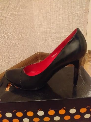 обувь новые: Продам туфли. Состояние отличное. Размер38. Торг — 3
