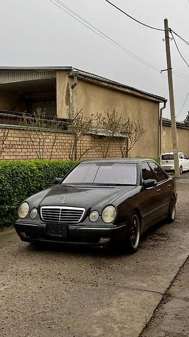 машины до 10000 долларов: Mercedes-Benz E-Class: 2000 г., 4.3 л, Седан — 2