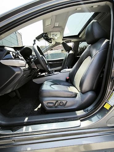 corolla 2004: Toyota Camry: 2020 г., 2.5 л, Автомат, Гибрид, Седан — 5