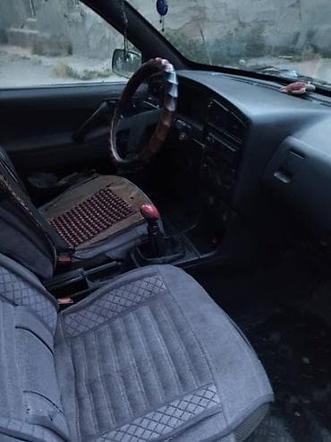 колеса на пассат: Volkswagen Passat: 1989 г., Механика, Седан — 3