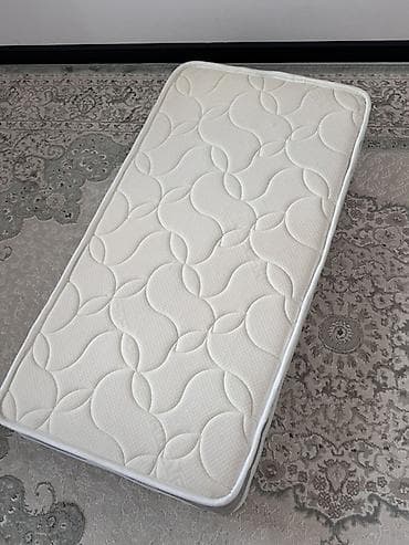 sofa bed: Детская кроватка в отличном состоянии, Белого цвета, прочная и — 5