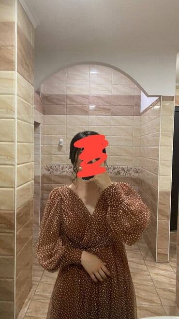 выпускное платье в греческом стиле: Платье на выпускной 
На рост 160-165 
Один выход на 3 часа! — 3