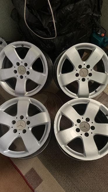 255 55 18: Литые Диски R 17 Mercedes-Benz, Комплект, отверстий - 5 — 1