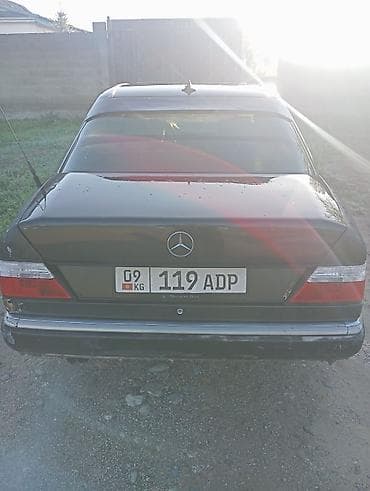 w210 e240: Mercedes-Benz W124: 1992 г., 2.8 л, Ручные, Бензин, Седан — 3