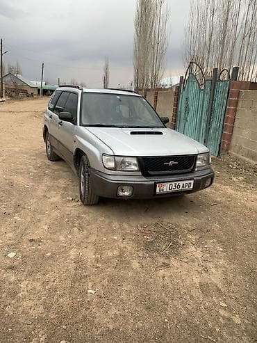 Subaru Forester: 2001 г., Ручные, Бензин, Универсал