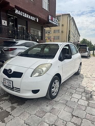 Продажа авто: Toyota Vitz: 2006 г., 1 л, Автомат, Бензин, Хэтчбэк — 4