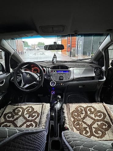 Унаа сатуу: Honda Jazz: 2009 г., 1.3 л, Робот, Бензин, Хетчбек — 9