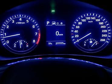 Продажа авто: Hyundai Sonata: 2017 г., 2 л, Автомат, Газ, Седан — 4