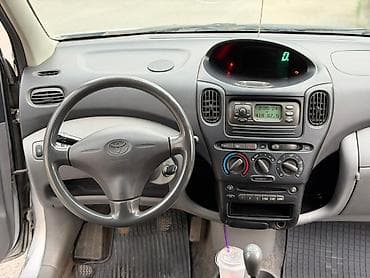 тоета ярис версо: Toyota Yaris Verso: 2001 г., 1.3 л, Бензин, Минивэн — 9