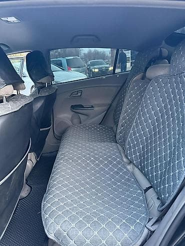 green line: Honda Insight: 2010 г., Вариатор, Гибрид, Хэтчбэк — 5