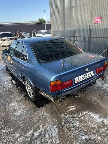 киа bongo: BMW 5 series: 1992 г., 2.5 л, Механика, Бензин, Седан — 2