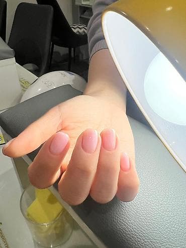 Начинающему мастеру нужны модели на отработку маникюра + покрытие гель