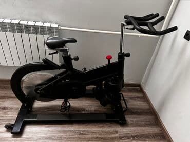 срочно продаю в связи с переездом: Профессиональный спин-байк (велотренажёр) для тренировок дома или в — 2