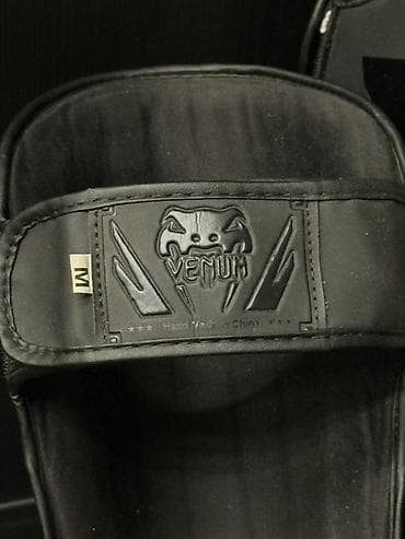 Турники и брусья: Продам комплект для единоборств: щитки VENUM (размер M) + боксерские — 4