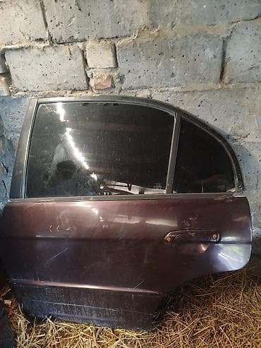 Автозапчасти: Дверь Комплект Honda, Оригинал — 1