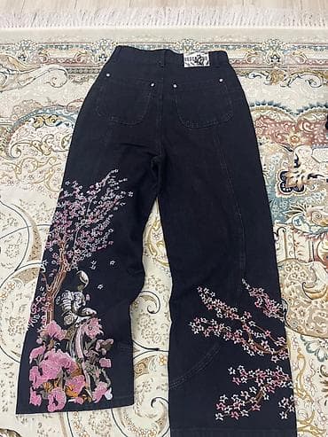 клеш джинсы: Джинсы разных видов VESCARTES сакура джинсы, джинсы с рыцарем и Y2K — 2