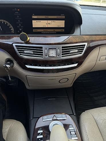 дефлектор кондиционер: Mercedes-Benz S-Class: 2006 г., 5.5 л, Автомат, Бензин, Седан — 10