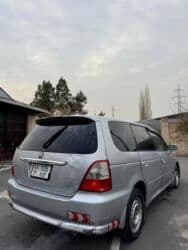 продаю не рабочий авто: Honda Odyssey: 2002 г., 2.3 л, Автомат, Газ, Универсал — 3