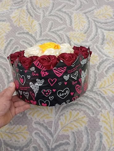 декоративные розы: Авторские цветочные композиции из искусственных роз. Что это: - — 3