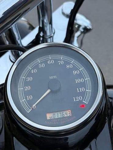 на мотоцикл: Harley-Davidson FXST Softail 2006 год, последняя версия на — 7