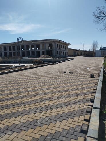 строительство домов в рассрочку: Укладка брусчатки Гарантия, Монтаж, Демонтаж Больше 6 лет опыта — 10