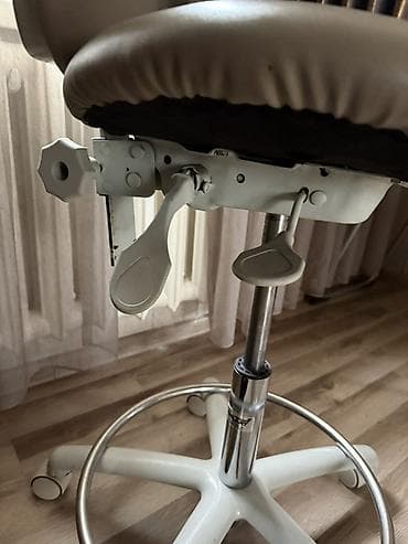 Табуретка, Б/у, Железо, Раскладной