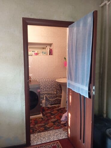 снять дом для отдыха на сутки: Дом, 110 м², 5 комнат, Собственник, Старый ремонт — 12