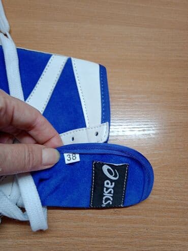 книги художественная литература: 38 р одел 1 раз — 2