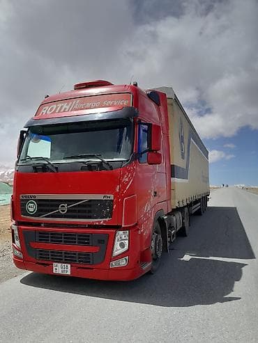 трактор гусеничный: Тягач, Volvo, Тентованный — 1