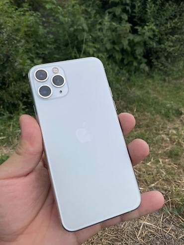 комтер: IPhone 11 Pro, Серебристый — 3