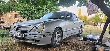 surron ultra bee: Mercedes-Benz E-Class: 2001 г., Седан — 4